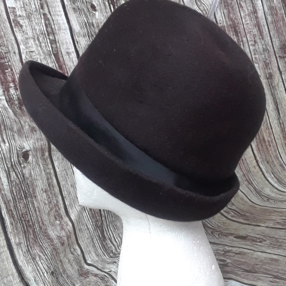Doree of New York wool hat - Picture 5 of 8